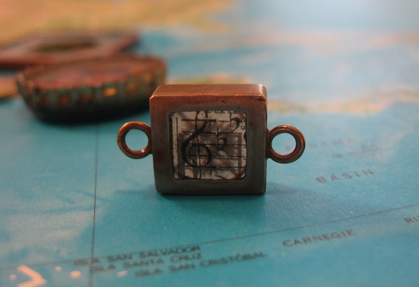 Ice resin open-backed bezel by Nikki